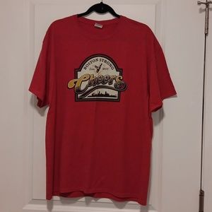 Cheers Boston Strong Bar since 1895 Tee Shirt XL